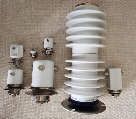 comprar Relatório de vácuo de alta tensão confiável para capacitância de descarga de voltagem de bobina de 24 V online manufacture